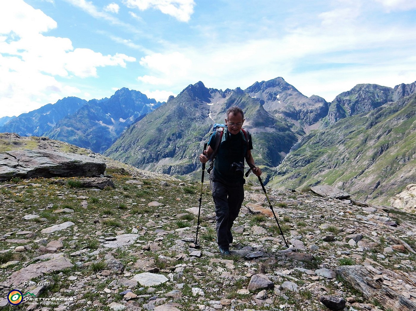 57 Salendo la Valle del Lago.jpg